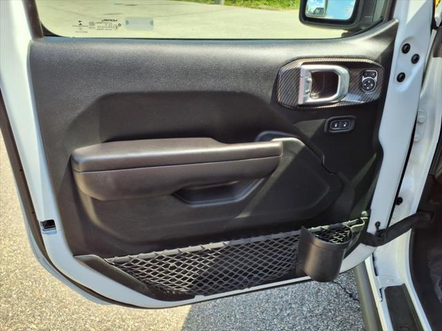 used 2021 Jeep Gladiator car, priced at $31,999