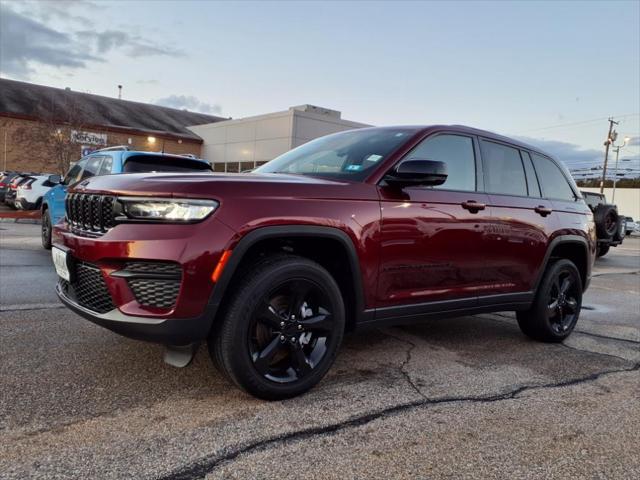 used 2024 Jeep Grand Cherokee car, priced at $40,999