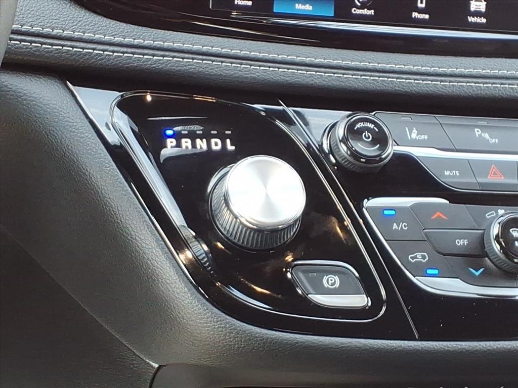 used 2023 Chrysler Pacifica Hybrid car, priced at $36,999