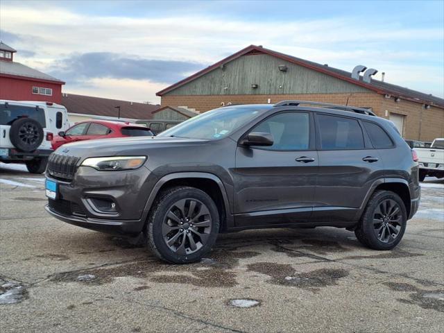 used 2019 Jeep Cherokee car, priced at $21,999