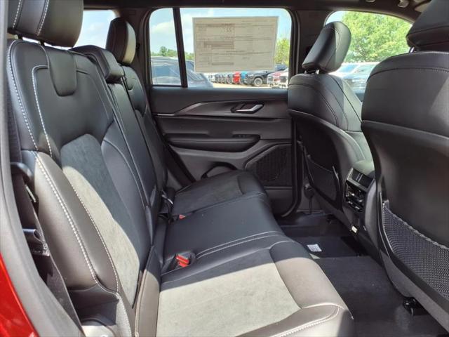 new 2025 Jeep Grand Cherokee car, priced at $42,710