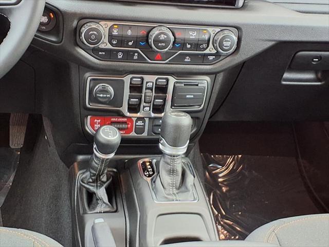 new 2025 Jeep Wrangler car, priced at $56,177