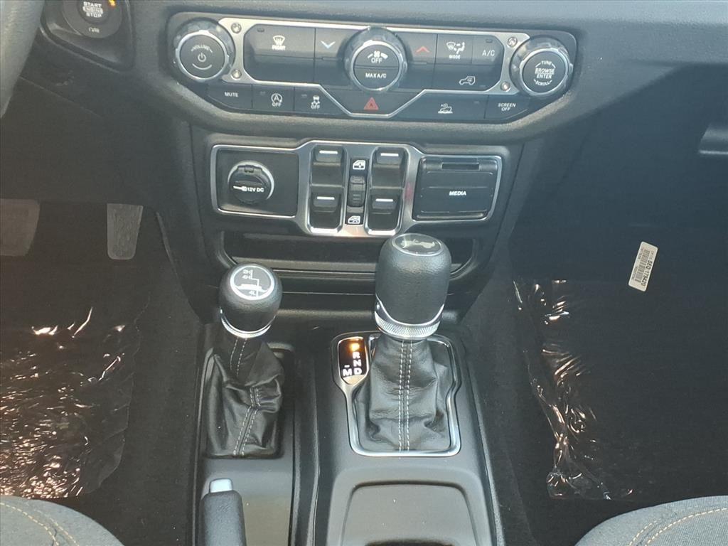 new 2026 Jeep Wrangler car, priced at $40,356