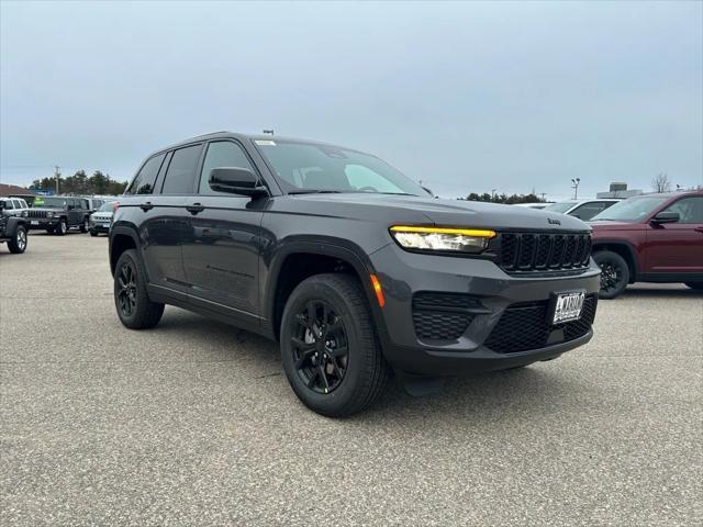 new 2025 Jeep Grand Cherokee car, priced at $42,883