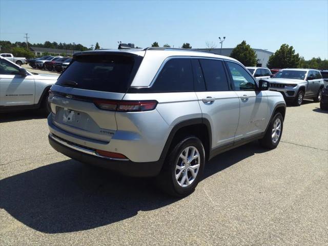 used 2022 Jeep Grand Cherokee car, priced at $34,999