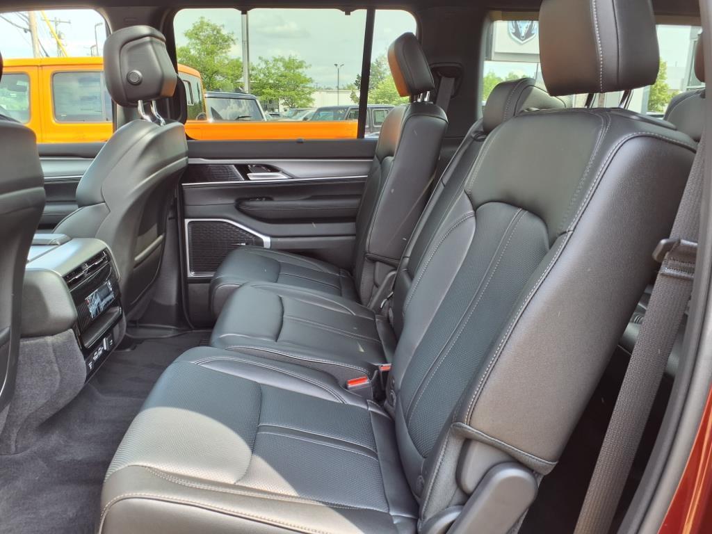 new 2025 Jeep Wagoneer car, priced at $69,286