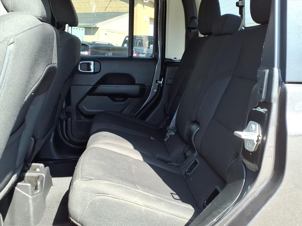 used 2023 Jeep Gladiator car, priced at $31,999