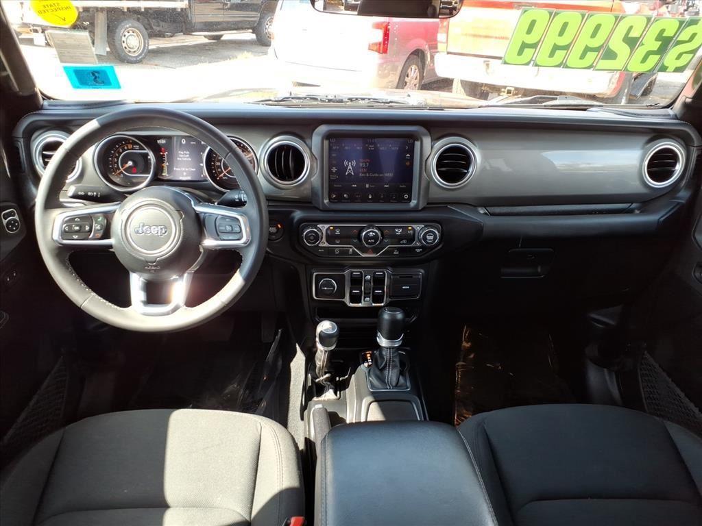 used 2023 Jeep Gladiator car, priced at $31,999