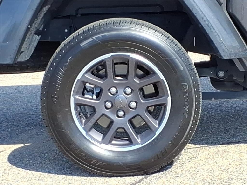 used 2023 Jeep Gladiator car, priced at $31,999