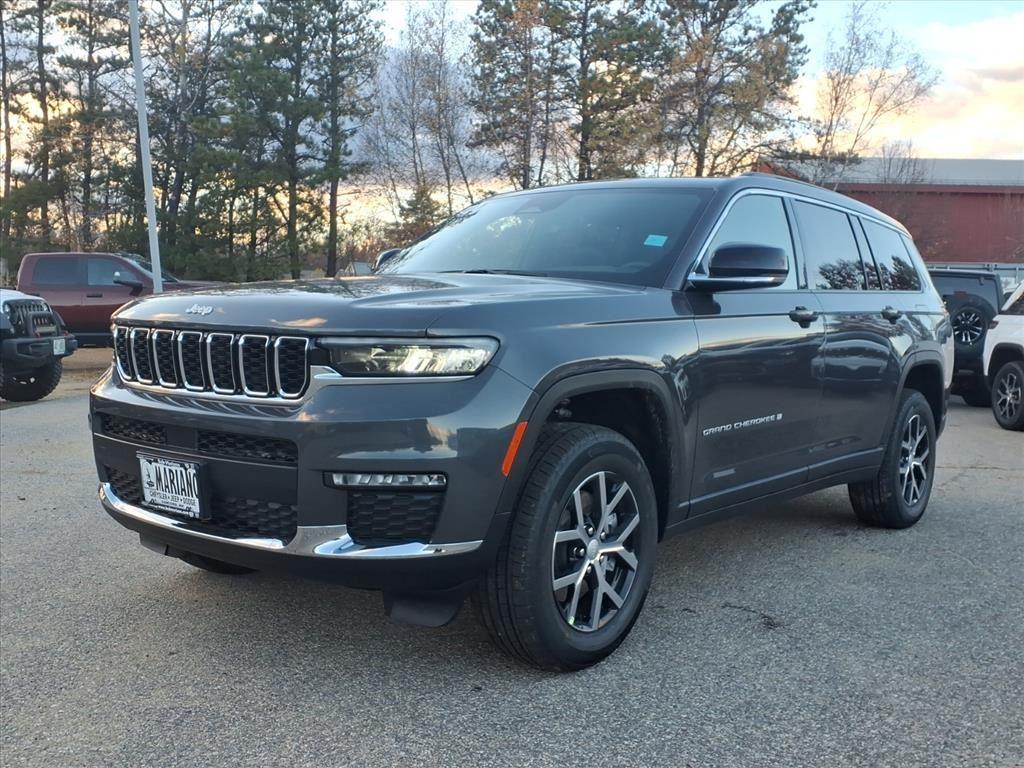 new 2025 Jeep Grand Cherokee L car, priced at $47,176