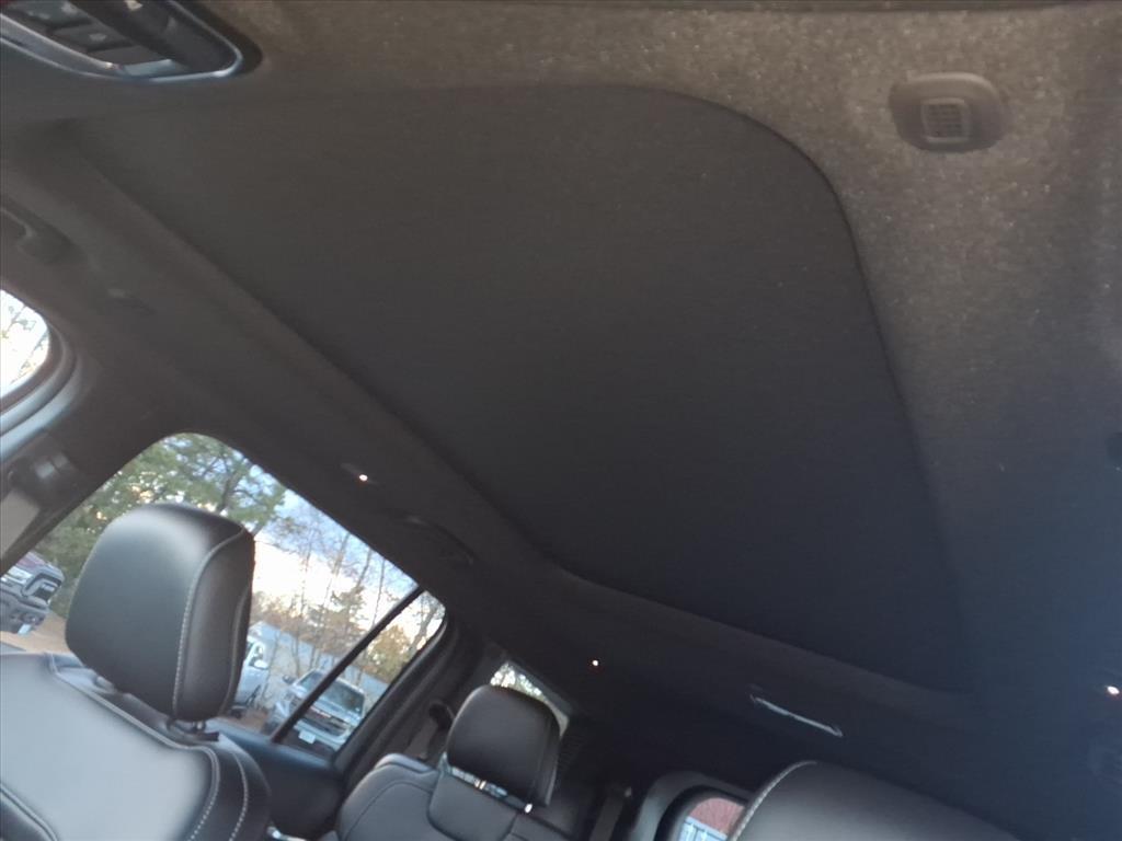 new 2025 Jeep Grand Cherokee L car, priced at $47,176