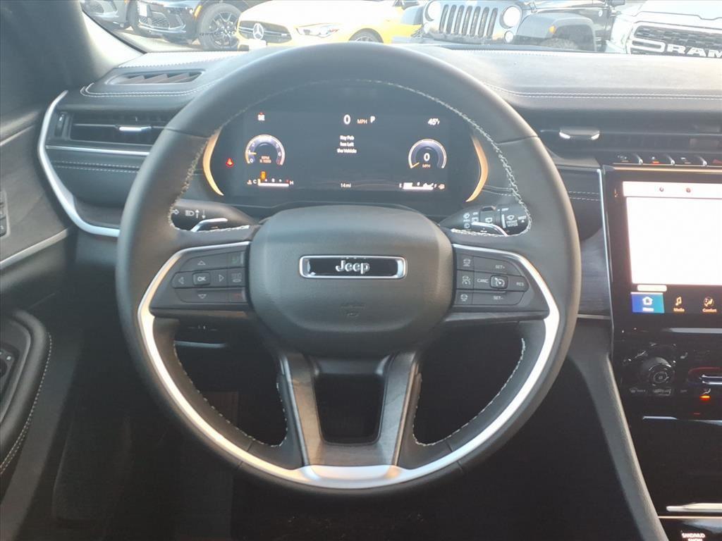 new 2025 Jeep Grand Cherokee L car, priced at $47,176