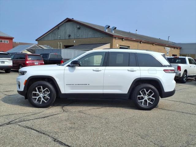 used 2023 Jeep Grand Cherokee car, priced at $32,999