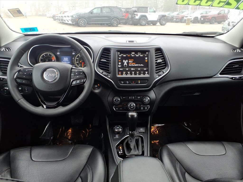 used 2023 Jeep Cherokee car, priced at $29,999