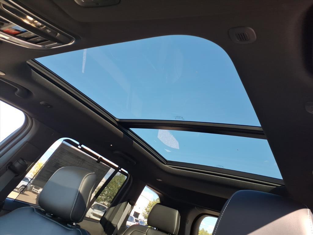 new 2025 Jeep Grand Cherokee car, priced at $51,842