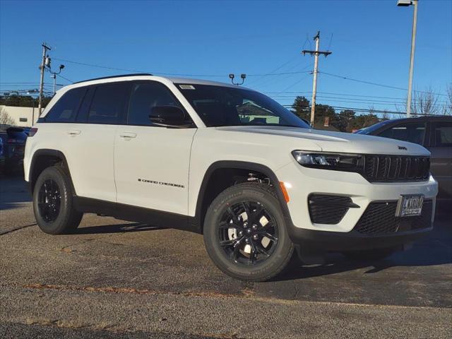 new 2025 Jeep Grand Cherokee car, priced at $46,930