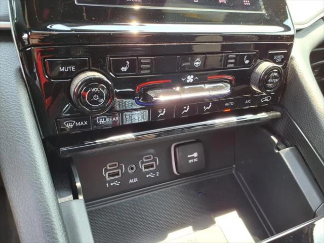 new 2025 Jeep Grand Cherokee car, priced at $42,115