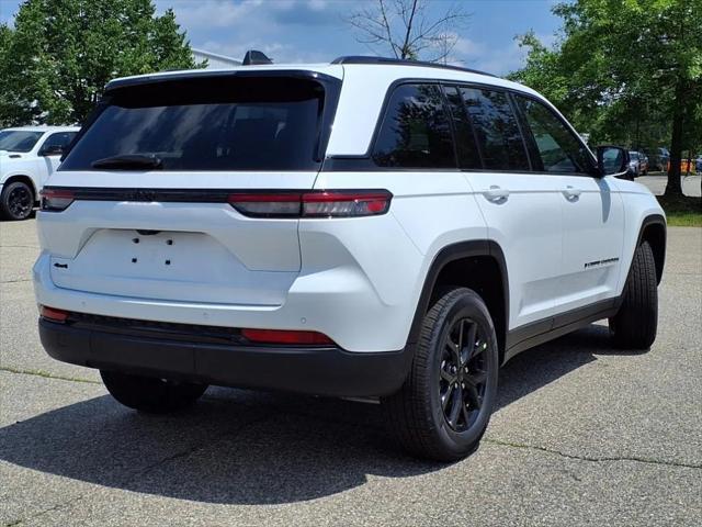 new 2025 Jeep Grand Cherokee car, priced at $42,115