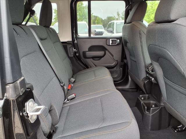 new 2025 Jeep Wrangler car, priced at $48,302