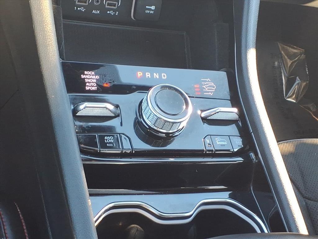 used 2022 Jeep Grand Cherokee car, priced at $33,999