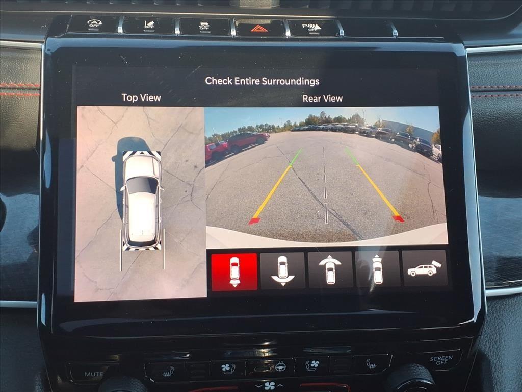 used 2022 Jeep Grand Cherokee car, priced at $33,999