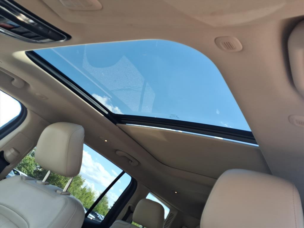 used 2021 Jeep Grand Cherokee L car, priced at $30,999