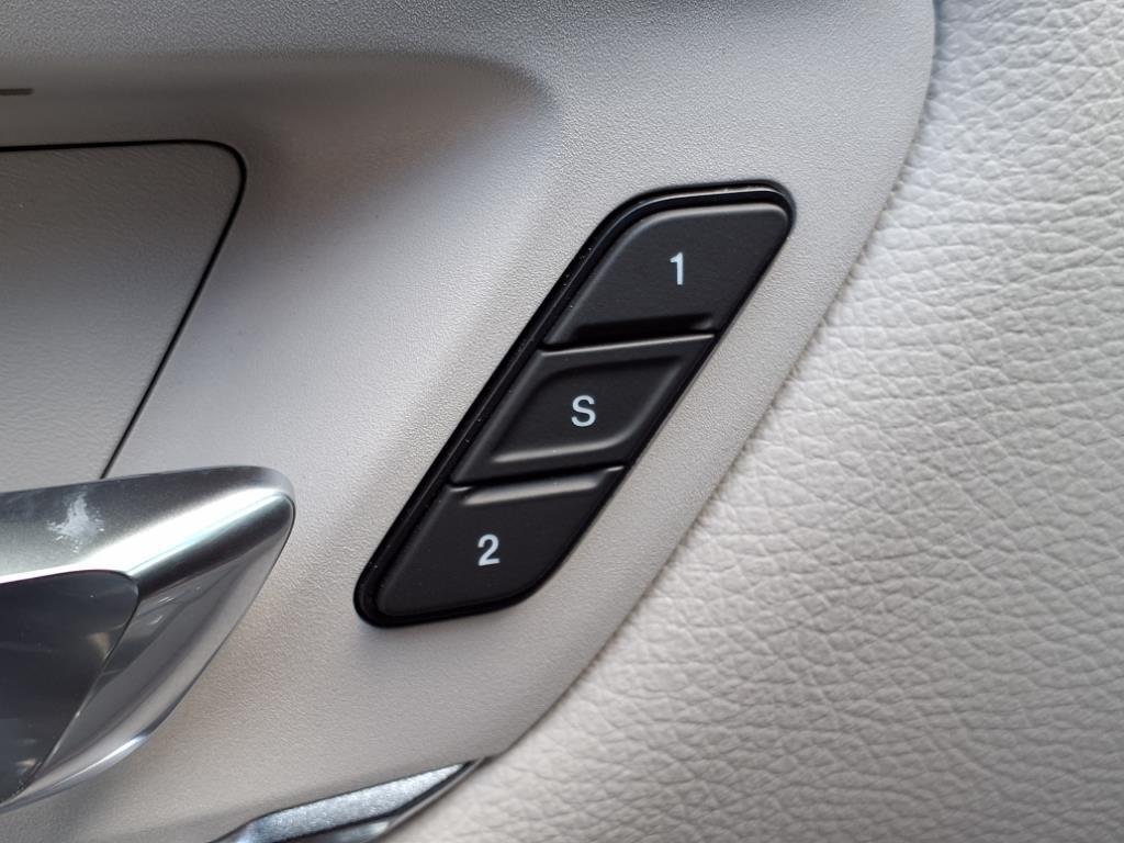 new 2025 Ram 1500 car, priced at $57,454