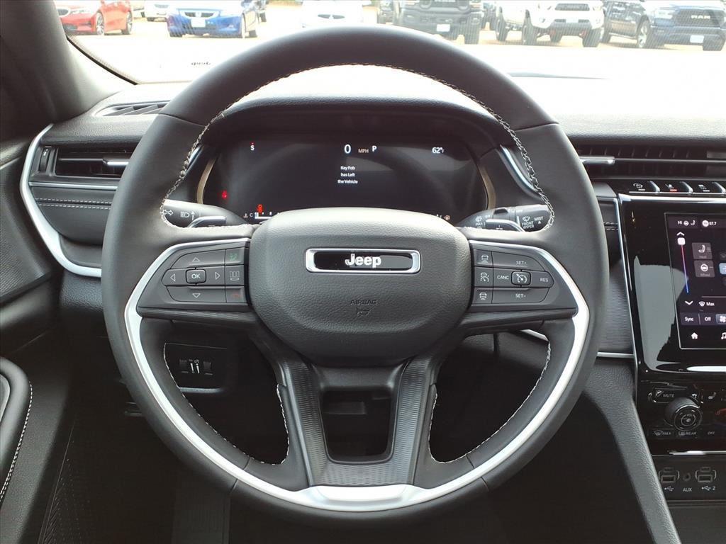 new 2025 Jeep Grand Cherokee car, priced at $43,457