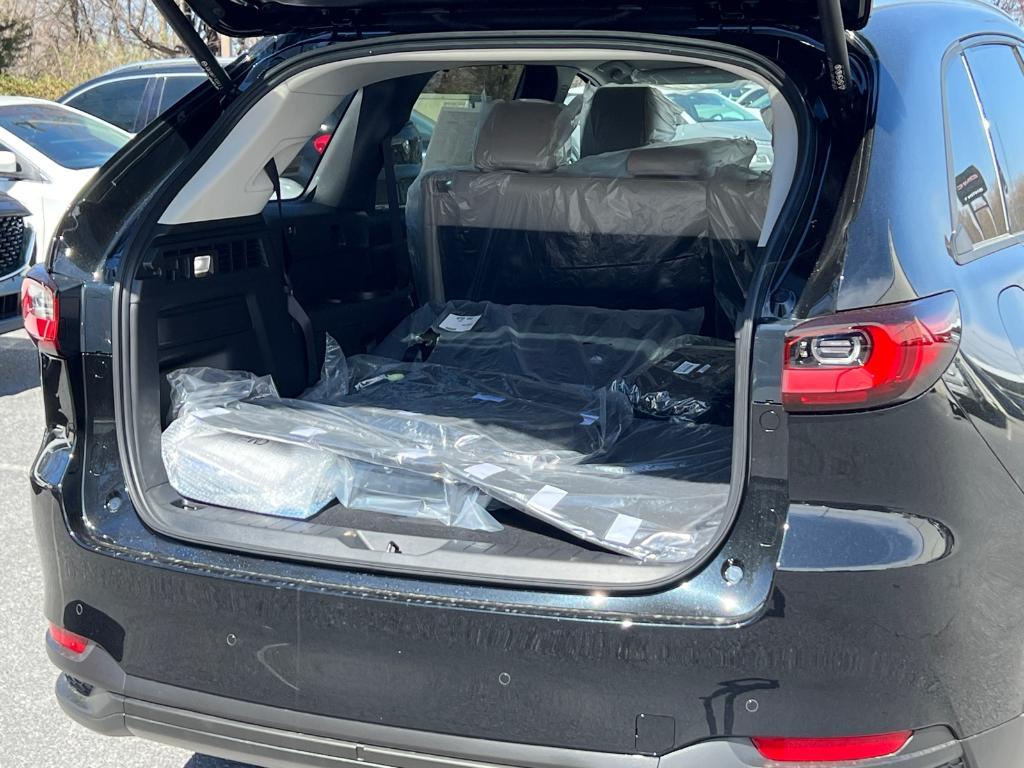 new 2025 Mazda CX-90 PHEV car, priced at $50,563