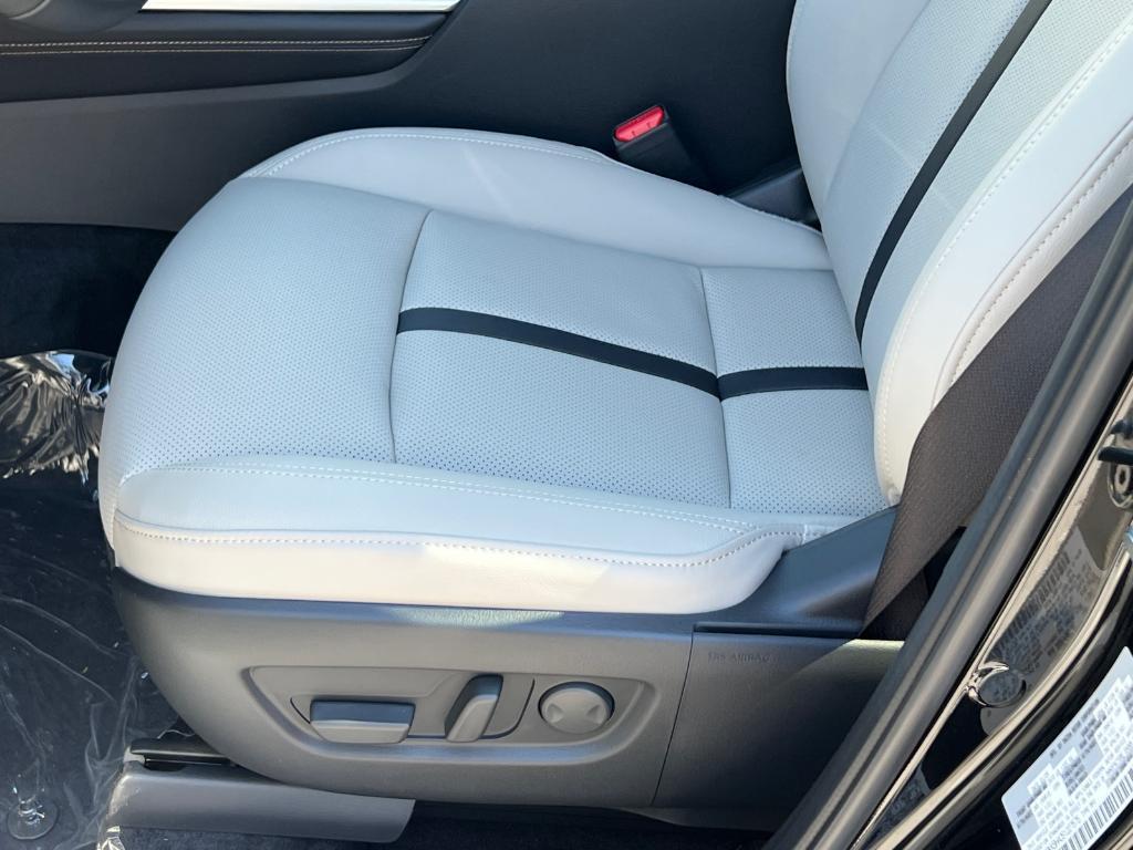 new 2025 Mazda CX-90 PHEV car, priced at $50,563