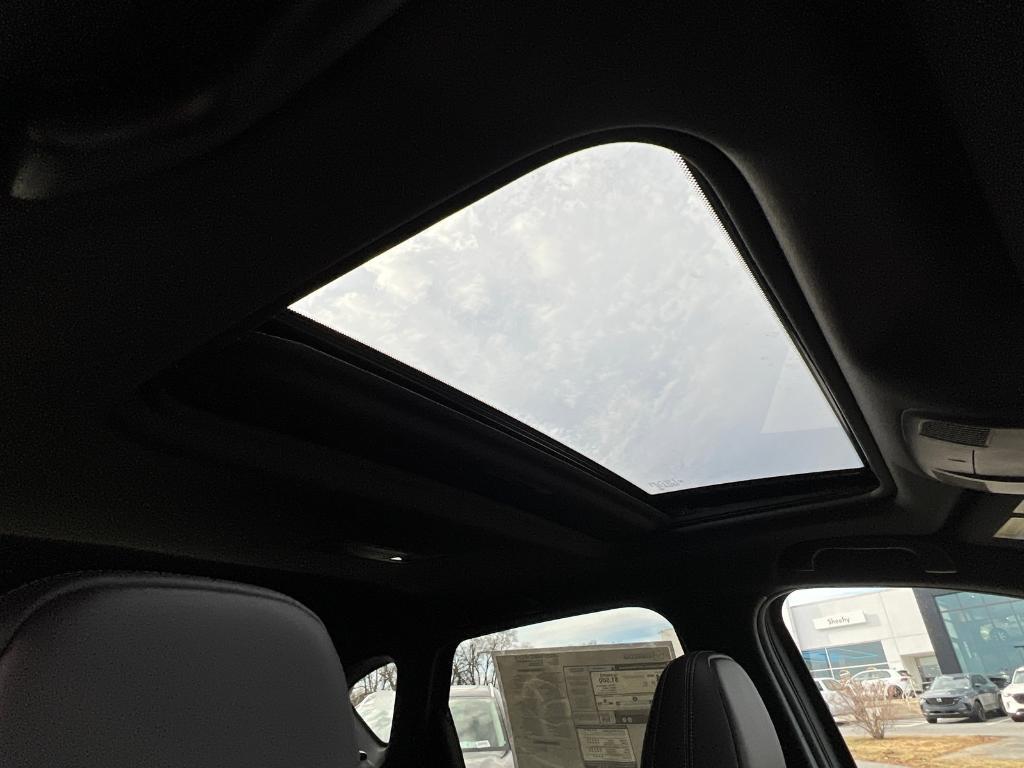 new 2025 Mazda CX-5 car, priced at $40,065