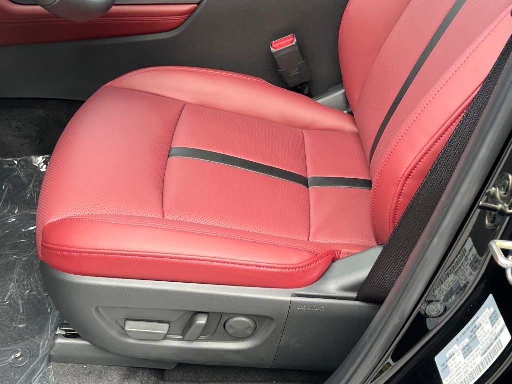 new 2025 Mazda CX-70 car, priced at $50,272
