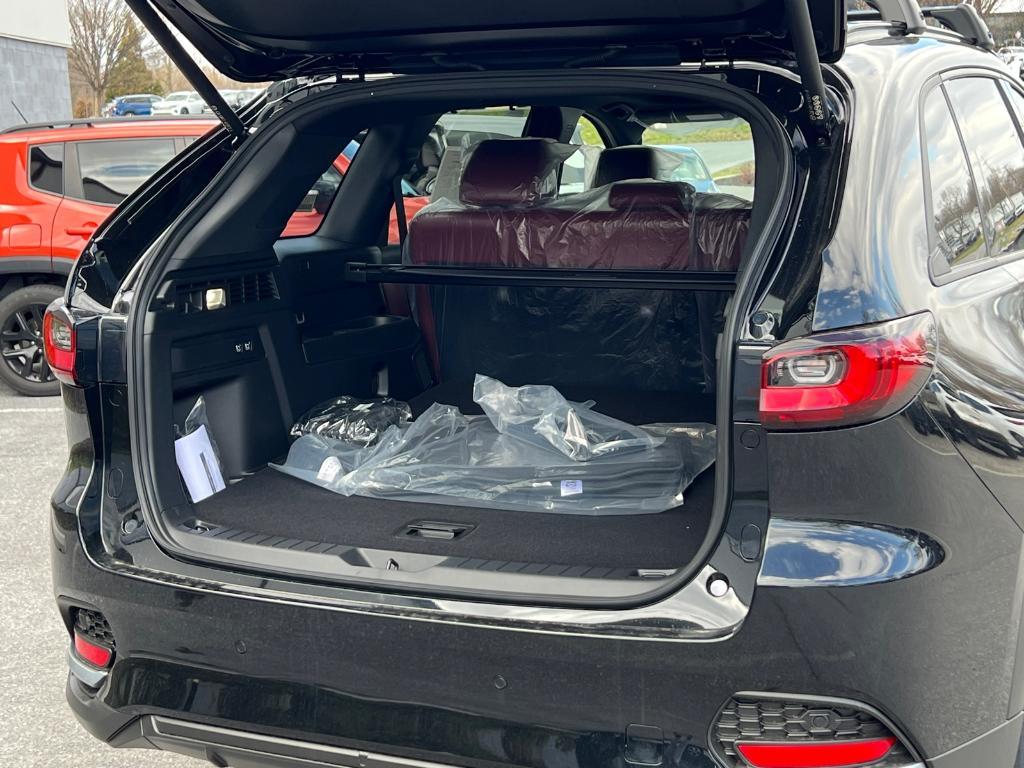 new 2025 Mazda CX-70 car, priced at $50,272