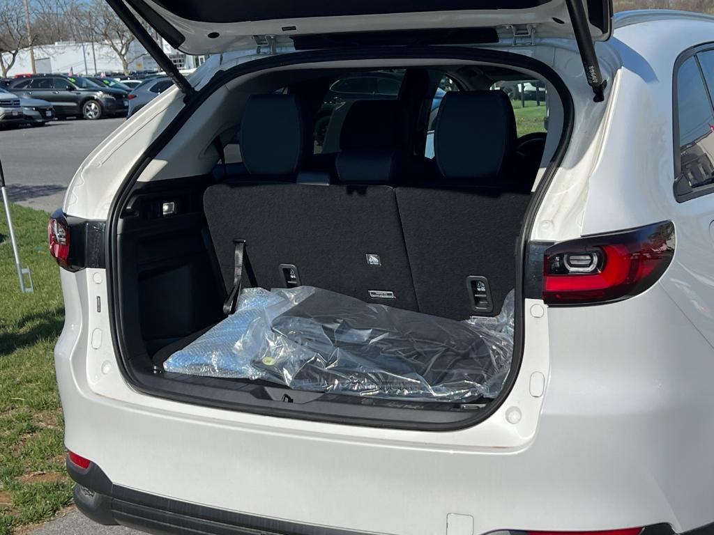 new 2024 Mazda CX-90 PHEV car, priced at $46,595
