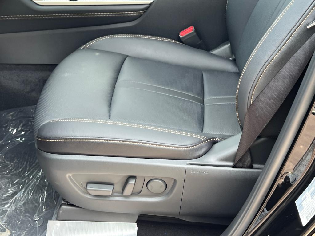 new 2025 Mazda CX-90 car, priced at $46,070