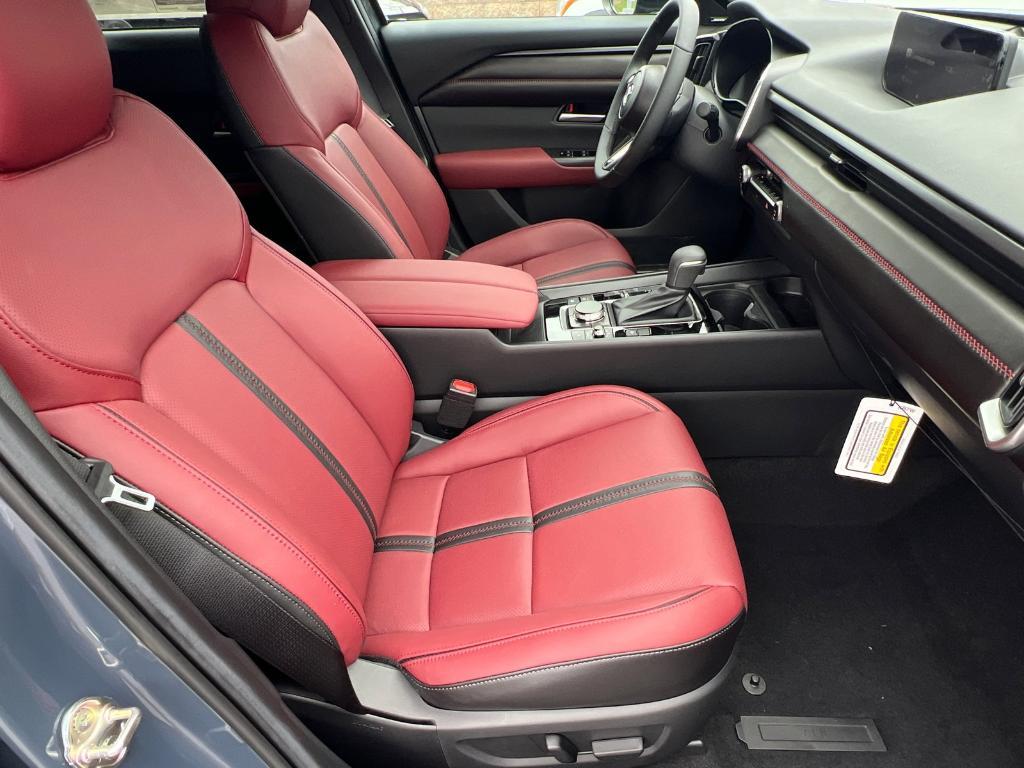 new 2025 Mazda CX-50 Hybrid car, priced at $37,694