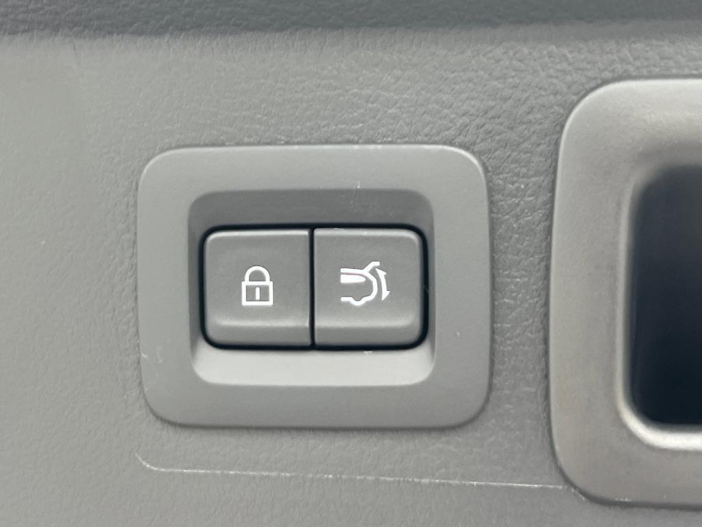 new 2025 Mazda CX-50 Hybrid car, priced at $37,694