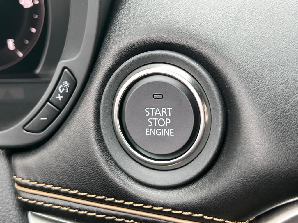 new 2025 Mazda CX-90 car, priced at $51,739