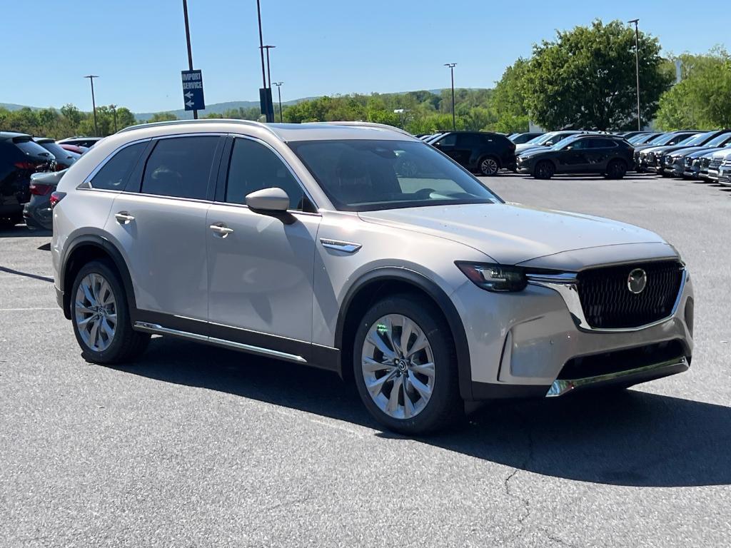 new 2025 Mazda CX-90 car, priced at $50,035
