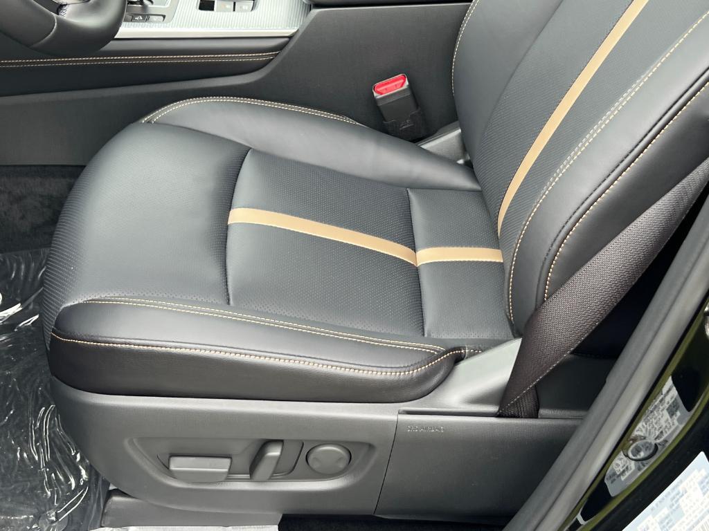 new 2025 Mazda CX-90 car, priced at $53,796