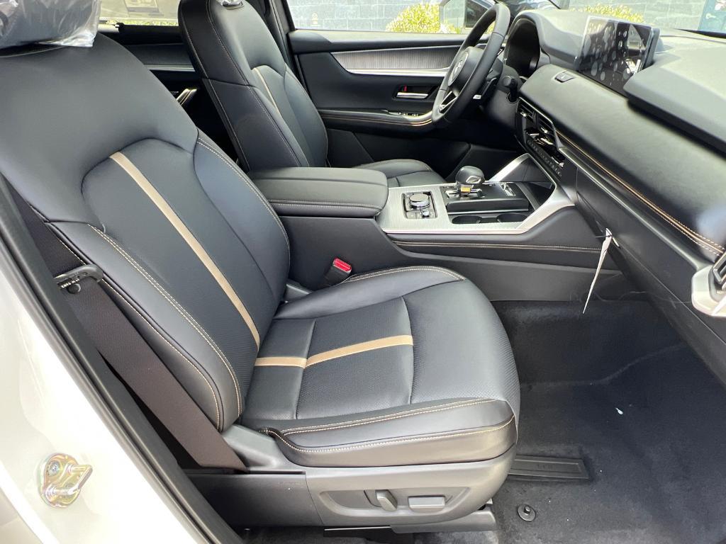 new 2025 Mazda CX-70 PHEV car, priced at $57,253