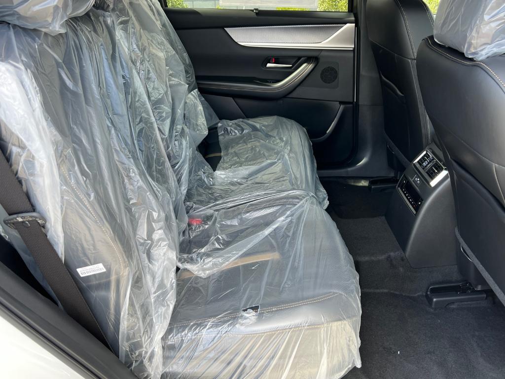 new 2025 Mazda CX-70 PHEV car, priced at $57,253