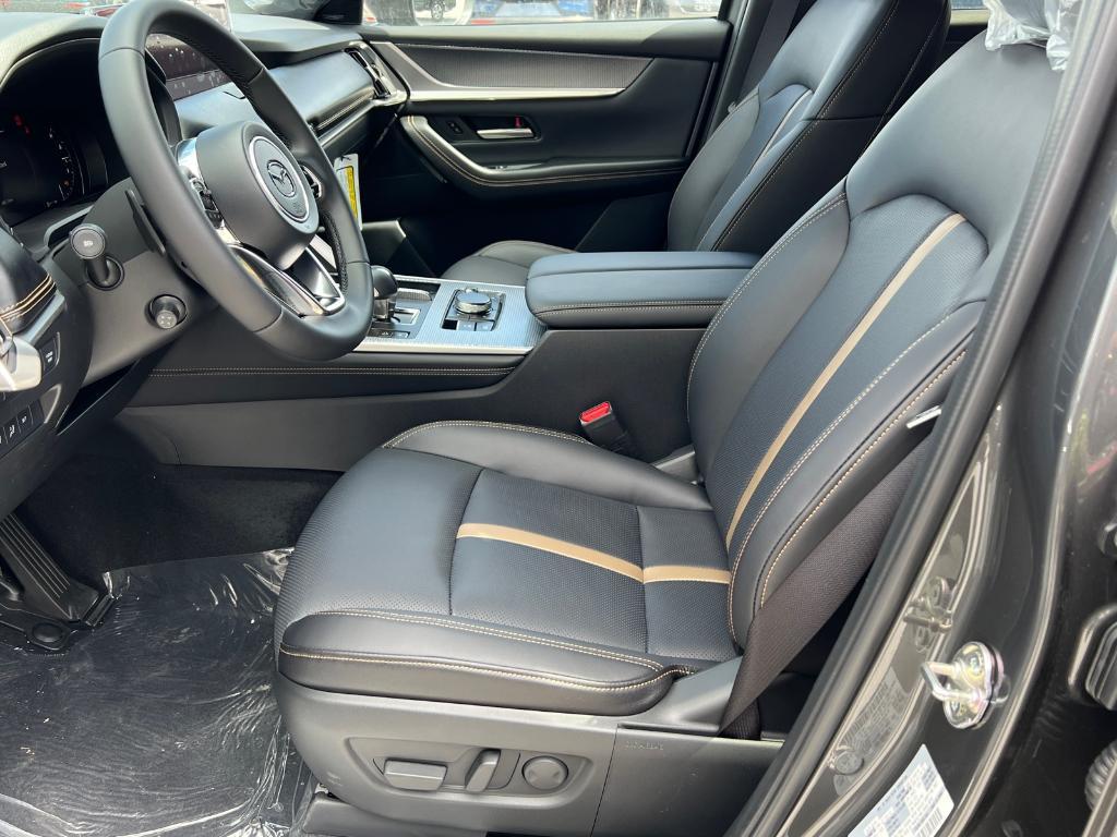 new 2025 Mazda CX-90 car, priced at $52,060