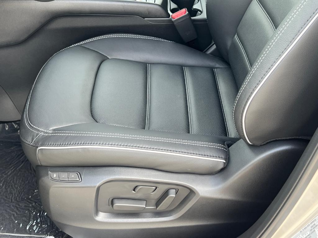 new 2025 Mazda CX-5 car, priced at $32,221