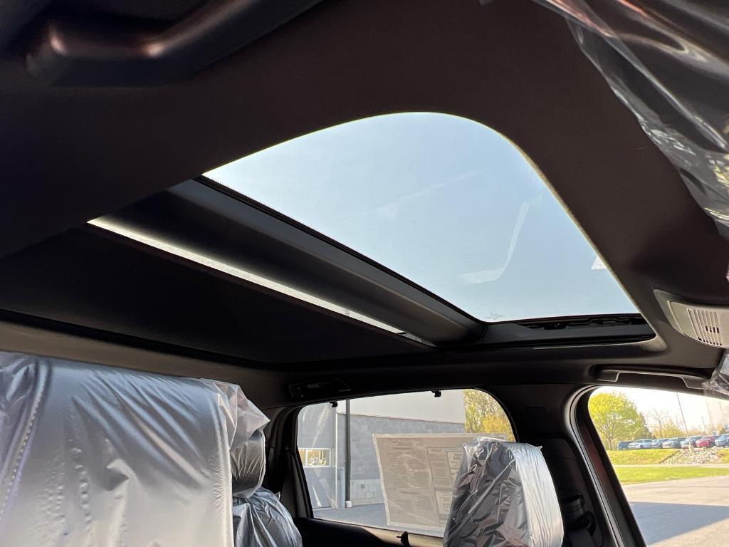 new 2025 Mazda CX-90 car, priced at $52,680