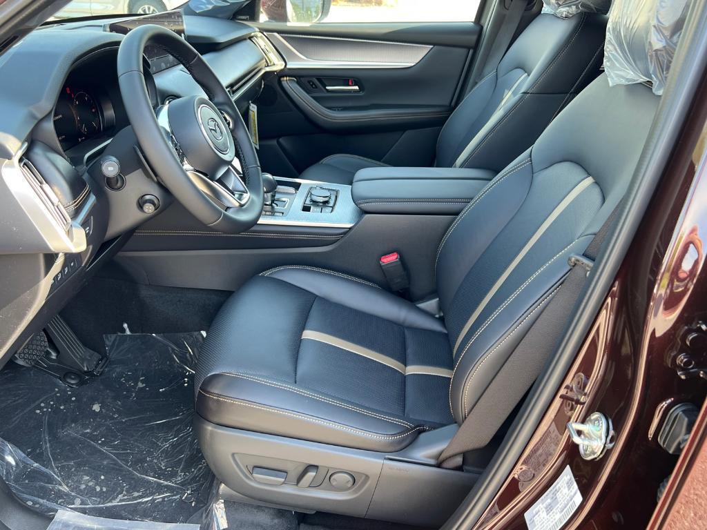 new 2025 Mazda CX-90 car, priced at $52,680