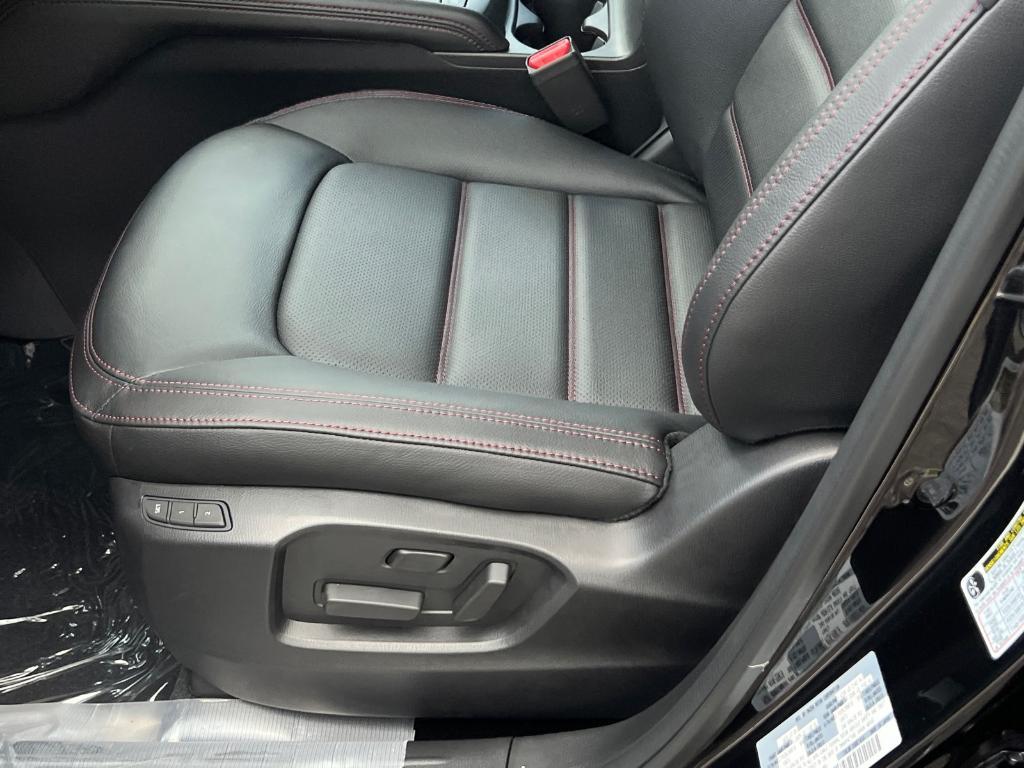 new 2025 Mazda CX-5 car, priced at $33,572