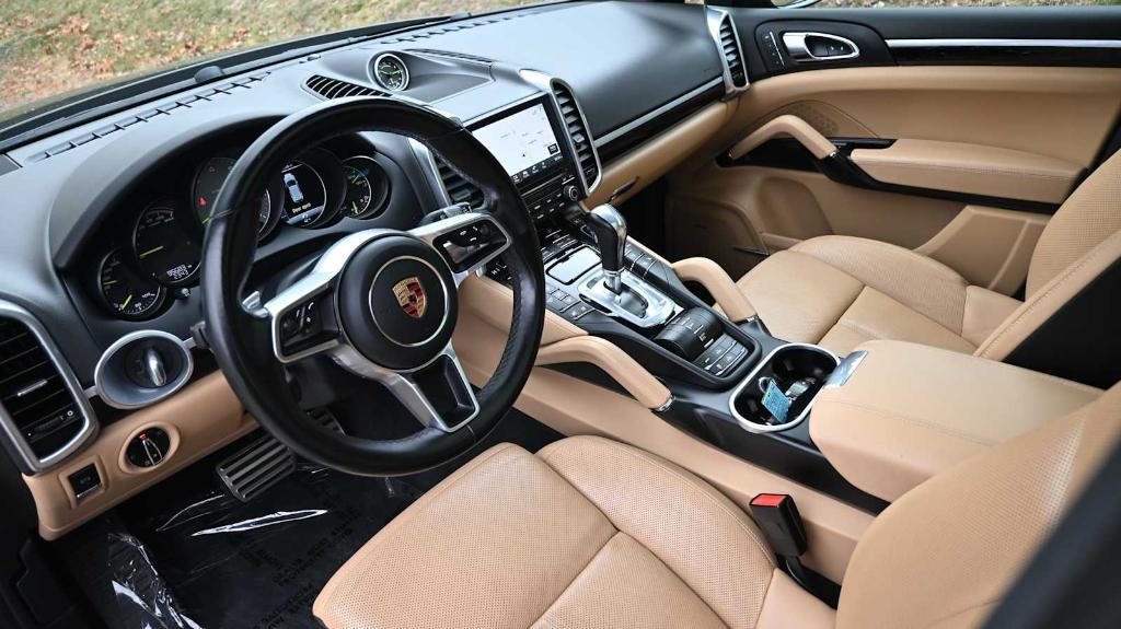 used 2018 Porsche Cayenne car, priced at $25,497
