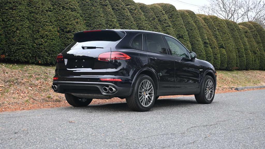 used 2018 Porsche Cayenne car, priced at $25,497