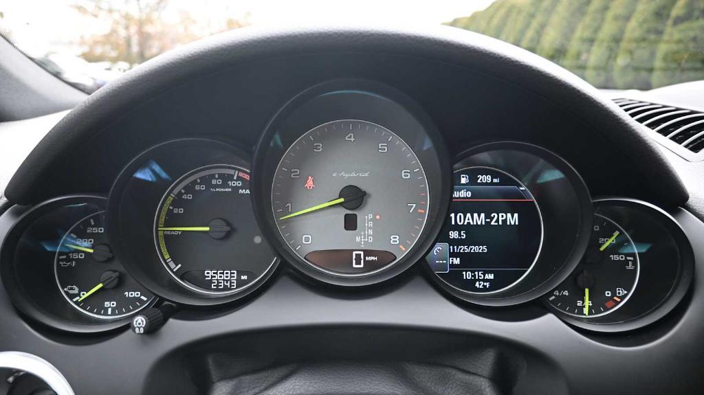 used 2018 Porsche Cayenne car, priced at $25,497